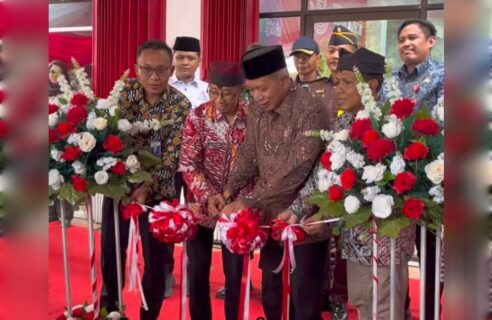 Menkop Resmikan KDMP Tukang Kayu, Banyuwangi Kini Punya 217 Kopdes Merah Putih di Banyuwangi