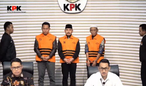 Kasus Suap Ijon Proyek: KPK Tetapkan Bupati Bekasi dan Ayahnya sebagai Tersangka