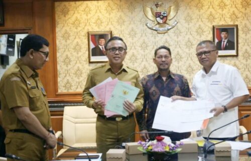 Pemkot Denpasar Resmi Terima Hibah Tanah dan Bangunan Kantor dari Kemenkeu RI
