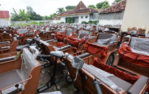 200 Becak Listrik Bantuan Presiden Prabowo Tiba di Banyuwangi, Diprioritaskan untuk Pengemudi Lansia di Banyuwangi
