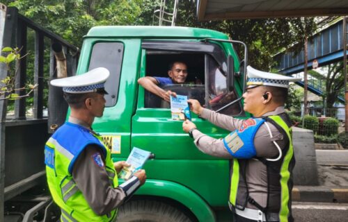 Jelang Operasi Ketupat Semeru 2026, Ditlantas Polda Jatim Gencarkan Edukasi Penggunaan Lajur Tol
