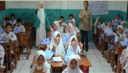 BGN Tegaskan Anggaran Bahan Menu Program MBG Rp8.000-Rp10.000 Per Porsi, Bukan Rp15.000