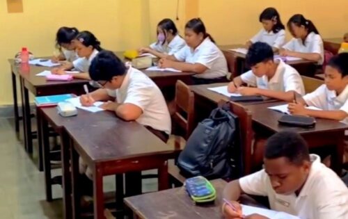 Kebijakan Pembatasan Gawai di Sekolah Surabaya Dinilai Efektif Tingkatkan Fokus dan Interaksi Siswa