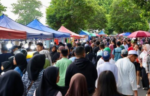 Bupati Ipuk Instruksikan Semua Wilayah di Banyuwangi Fasilitasi Pasar Takjil Ramadan 1447 H di Banyuwangi