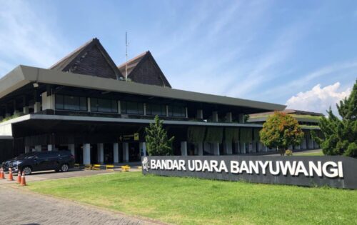 Banyuwangi Makin Diminati, Penumpang dan Pergerakan Pesawat di Bandara Banyuwangi Naik Signifikan di Banyuwangi