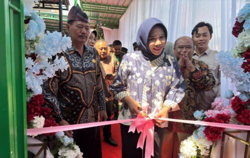 Wabup Sidoarjo Hj. Mimik Resmikan SPPG Desa Prasung, Perkuat Layanan Gizi dan Ekonomi Lokal