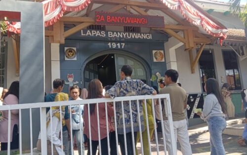 Aksi Pengunjung Kedapatan Bawa Sabu ke Lapas Banyuwangi Berhasil Digagalkan, Akses Wartawan Dibatasi! di Banyuwangi
