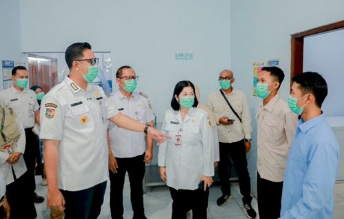 Bupati Klaten Sidak Dugaan Keracunan MBG, SPPG Sorogaten Ditutup Sementara