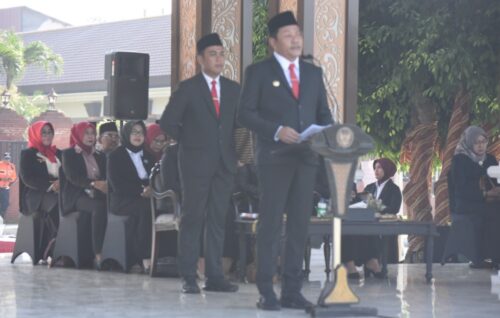 Bupati Sidoarjo H. Subandi Jadi Irup pada Peringatan Hari Otda XXX dan Hardiknas 2026