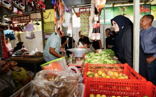 Pemkab Banyuwangi Gratiskan Retribusi Pedagang Pasar Setiap Akhir Pekan di Banyuwangi