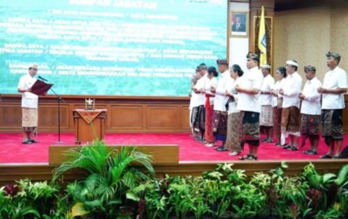 Setelah Lama Kosong, Bupati Badung Lantik 12 Jabatas Strategis, Minta Fokus Atasi Sampah hingga Kemacetan