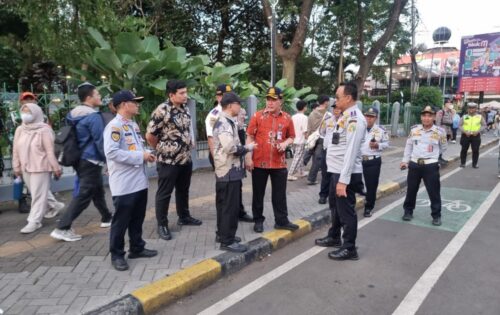 Pemprov DKI Gelar Operasi Penertiban di Blok M, 13 Jukir Liar Diamankan
