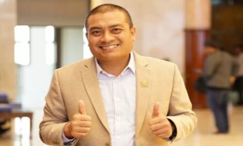 Komisi E DPRD Jatim Dorong Pemprov Berikan Beasiswa Khusus bagi Siswa yang Tidak Diterima di SMA/SMK Negeri 