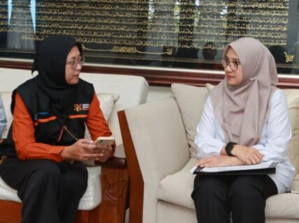 Sensus Ekonomi 2026 Resmi Dimulai, Bupati Ipuk Ajak Warga Berikan Data yang Akurat di Banyuwangi