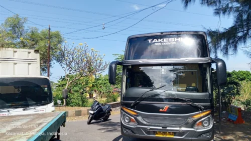 Antrean Kendaraan di Gilimanuk Dampak Macet Jalan Denpasar-Gilimanuk: Analisis dan Dampak Kemacetan Parah