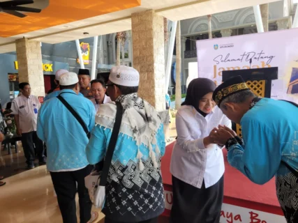 Jemaah Haji Situbondo Kloter 87 Tiba Lebih Awal, Pemkab Siapkan Tiga Titik Penjemputan
