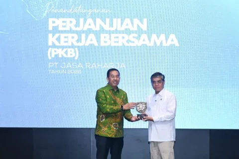 Menaker Yassierli Apresiasi PKB Jasa Raharja: Dorong Hubungan Industrial Transformatif dan Budaya Keselamatan Transportasi