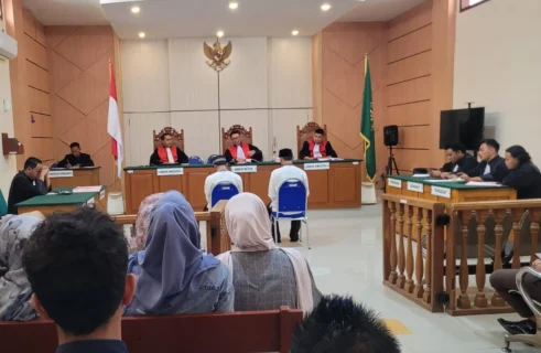 Vonis Ringan Dua Terdakwa Penyalahgunaan Solar Subsidi di Situbondo Menuai Kontroversi