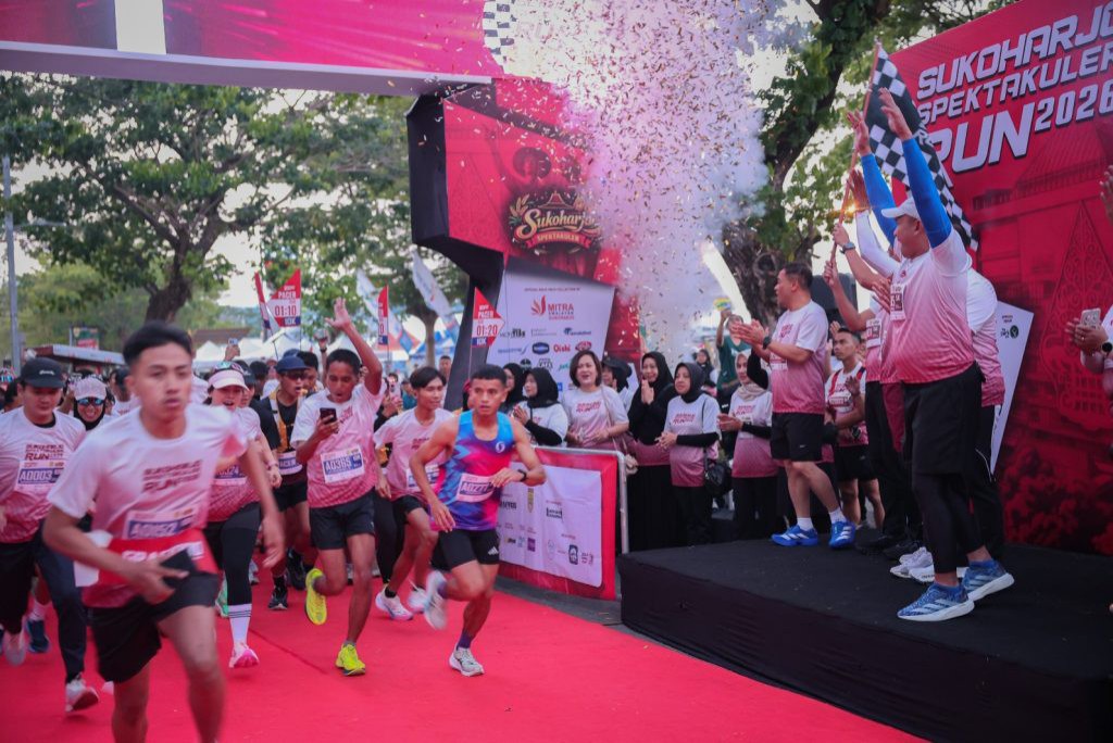 Gencarkan Sport Tourism di Jateng, Gubernur Lutfhi Ramaikan Sukoharjo Spektakuler Run 2026, Dongkrak Ekonomi Daerah