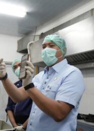 Sidak SPPG di Bogor, Kepala BGN Ancam Tutup Dapur MBG yang Tak Penuhi Standar