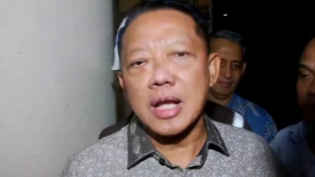Usai Diperiksa, Eks Jampidsus Febrie Adriansyah Resmi Ditahan Kejagung