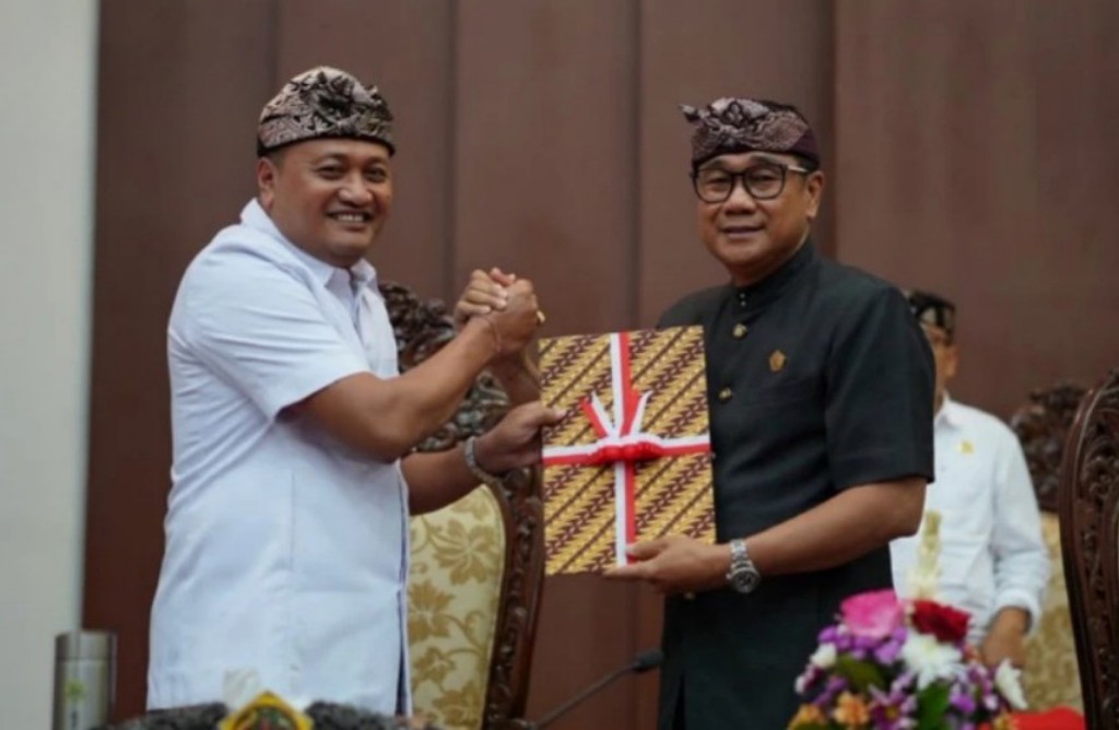 DPRD Gianyar Tetapkan Raperda Pertanggungjawaban APBD 2025 Jadi Perda, Tekankan Penguatan Tata Kelola Keuangan