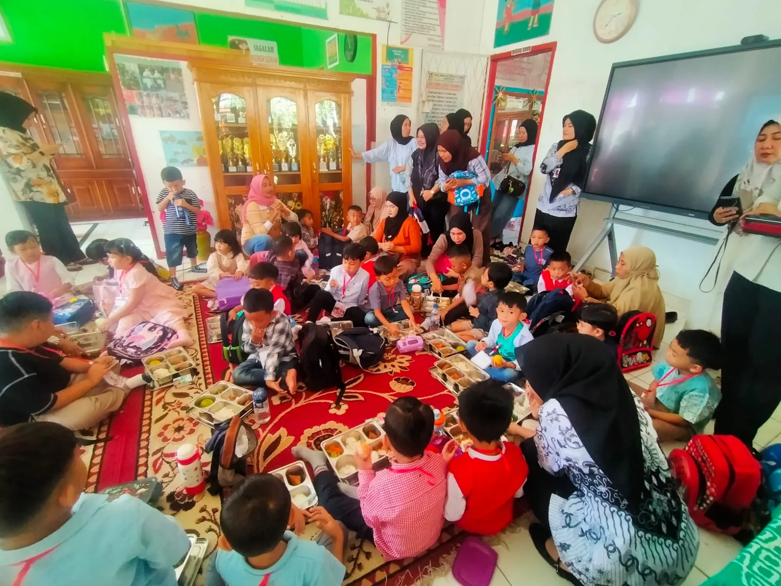 Antusias Orang Tua Warnai Hari Kedua MPLS TK di Bengkulu