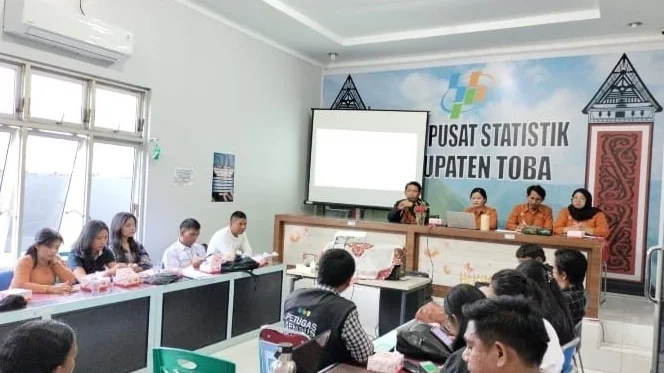 BPS Toba Evaluasi Pendataan SE2026, Target Capai 100 Persen