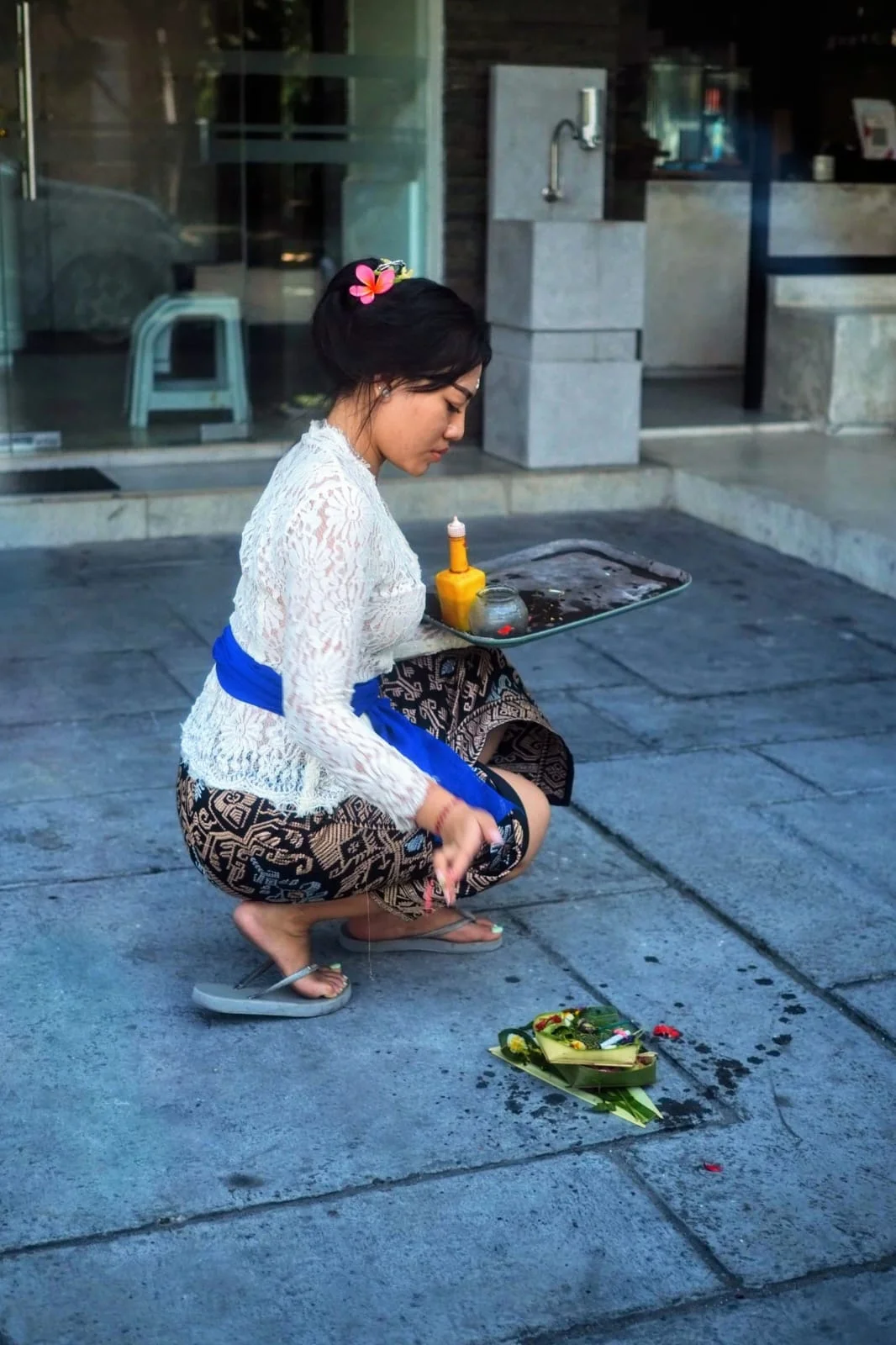 Hapus Gengsi Ritual, Umat Hindu Bali Jangan Tertekan Standar Sosial Banten