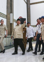 Kunker Prabowo di Semarang-Batang: Peresmian Stasiun Tawang hingga Akad KPR Massal