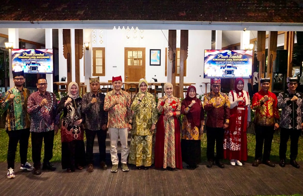 Pisah Sambut Danlanal Banyuwangi, Bupati Ipuk Berharap Sinergi dan Program Strategis Terus Berlanjut di Banyuwangi