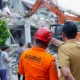 Pemko Medan Kerahkan Alat Berat dan Tim Medis Tangani Ledakan di Grand Polonia