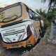 Pemotor Terluka Berat usai Ditabrak Bus di Jalur Nasional Melaya
