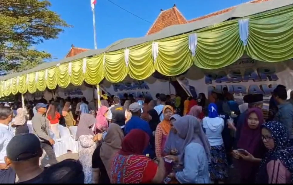 Pemprov Jatim Gelar Pasar Murah untuk Jaga Daya Beli Masyarakat