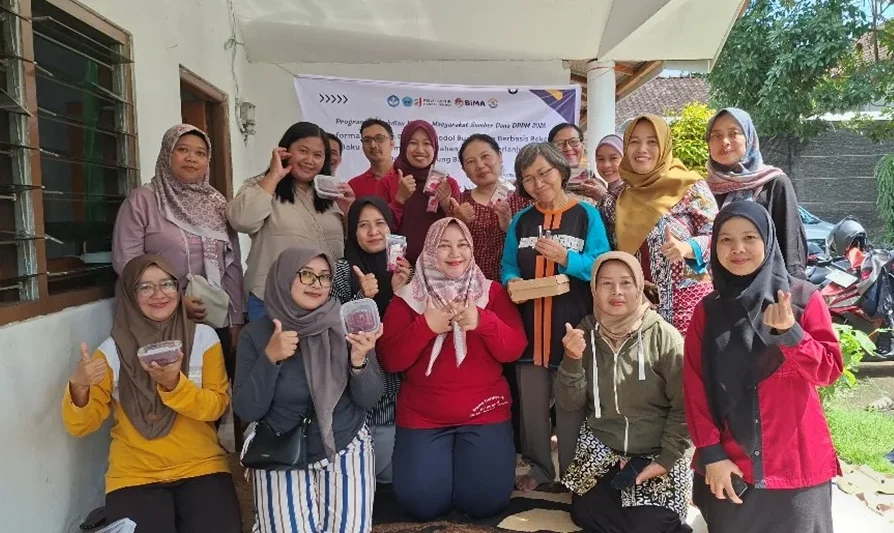 Polije Kembangkan Teknologi Produksi Dodol Buah Naga untuk Dongkrak Daya Saing UMKM Banyuwangi