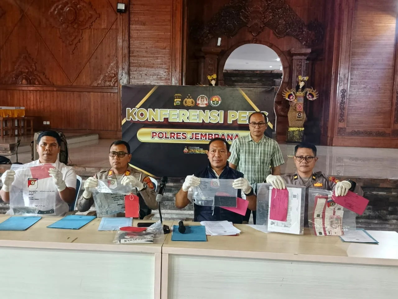 Pria di Jembrana Ditangkap usai Tebas Kerabat Istri dengan Pisau