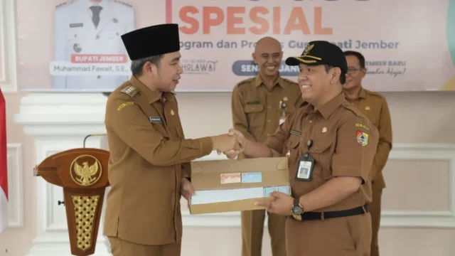 Program Peta Cinta Tuntaskan Antrean Cetak KTP-el di Jember