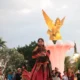 Promosikan Budaya Bali, Endek Street Fashion Hidupkan Titik Nol Singaraja