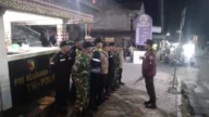 Ribuan Umat Hindu Ikuti Piodalan di Pura Mandara Giri Semeru Agung