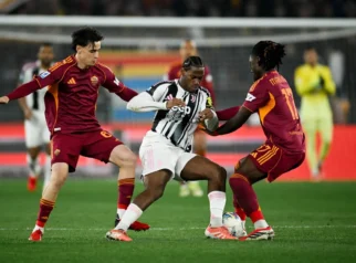 Roma Imbang 3-3 Lawan Cannes, Svilar Bantah Isu Juventus