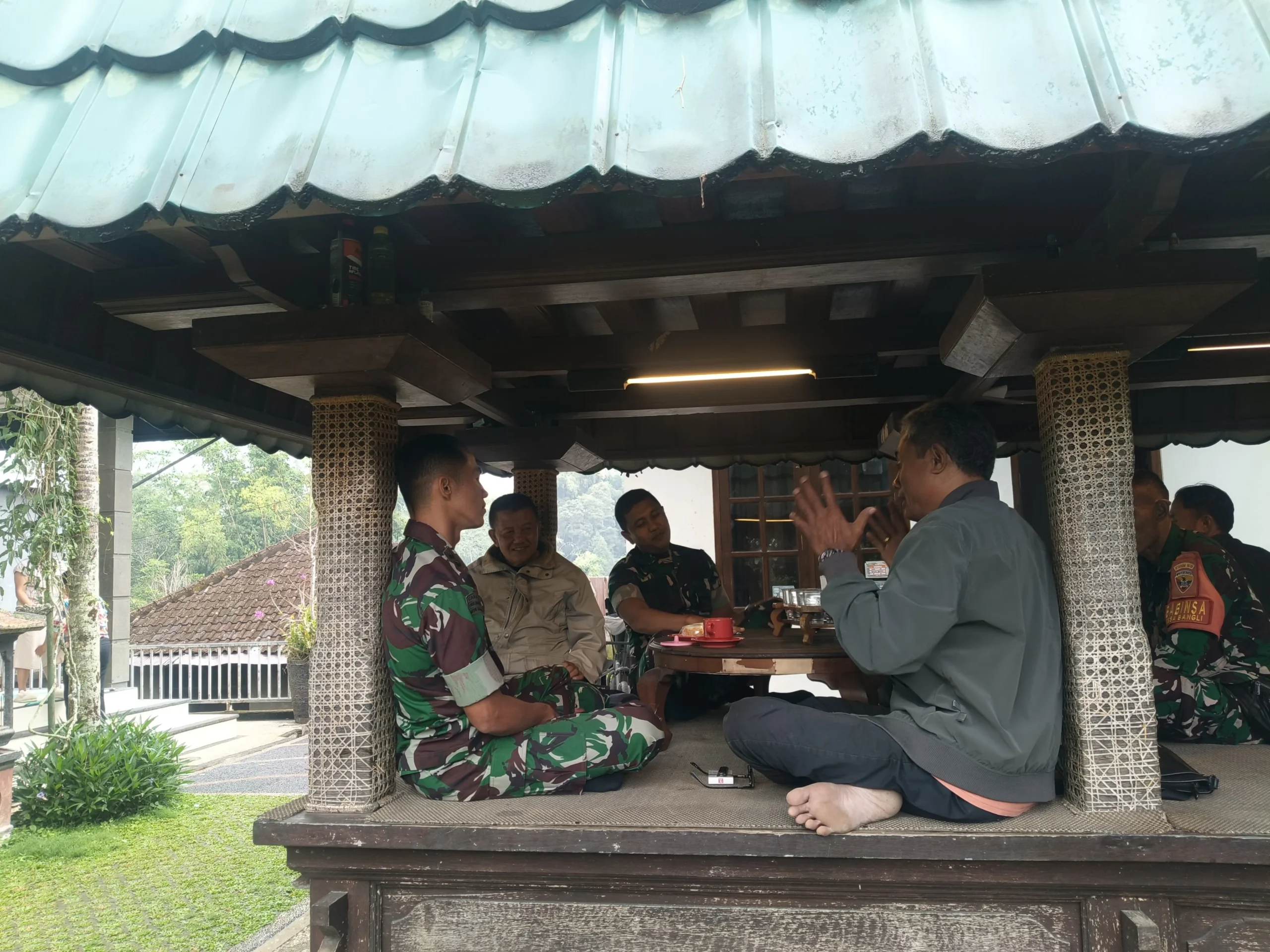 Silaturahmi Dandim Tabanan Bahas Kopdes Merah Putih di Desa Adat Bangli