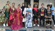 Sebanyak 15 siswa Sekolah Rakyat Jember mencatatkan sejarah dengan tampil untuk pertama kalinya dalam Jember Fashion Carnaval (JFC) 2026.