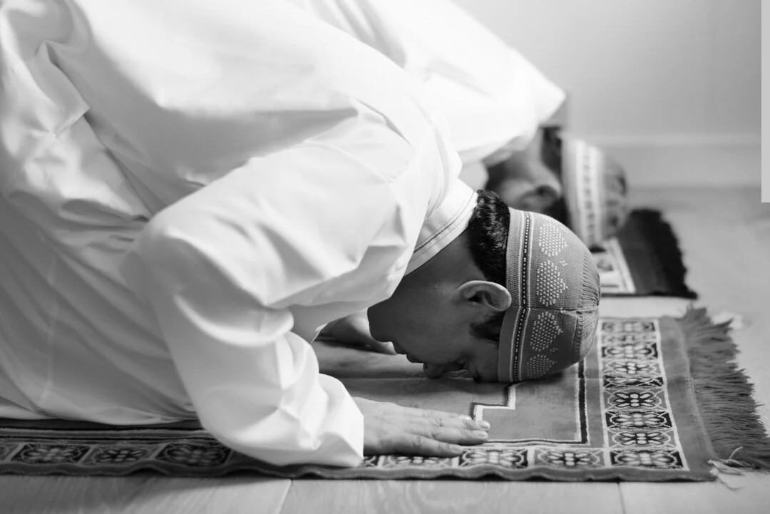 Ustaz Arief Ungkap Keutamaan Salat Hajat di Mutiara Pagi RRI Sampang