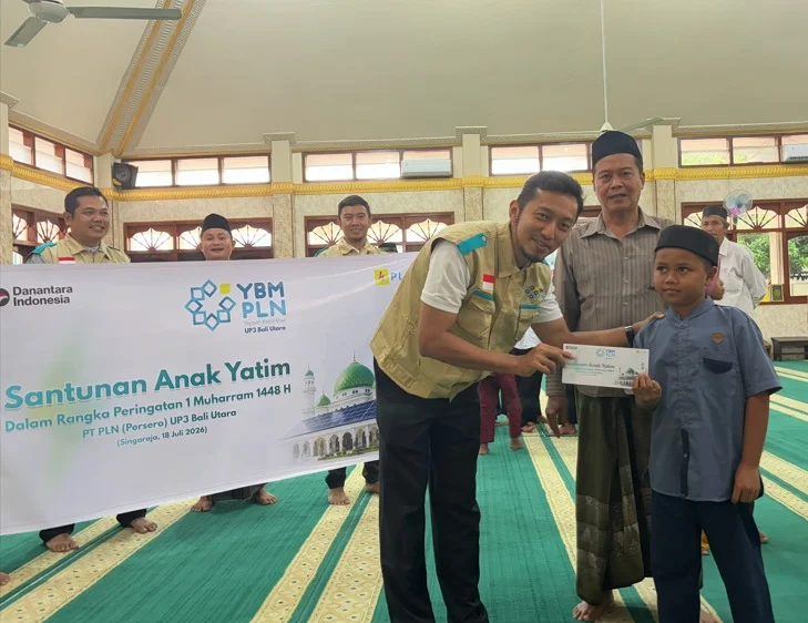 Zakat Pegawai PLN Bantu 100 Anak Yatim Gerokgak Sambut Muharram 1448