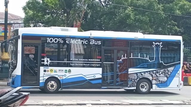 Pemkab Bogor Siapkan Bus Listrik untuk Layani Rute Wisata hingga Puncak