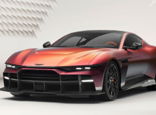 Aston Martin Valen Supercar V12 Bermesin Depan, Diproduksi hanya 150 Unit