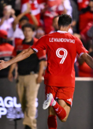 Chicago Fire FC Cukur Santos Laguna di Leagues Cup 2026, Lewandowski Cetak Gol Telat