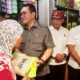 Menteri Perdagangan, Budi Santoso saat meninjau Pasar Rogojampi, Banyuwangi, Sabtu (29/8/2026), didampingi Wakil Bupati Banyuwangi Mujiono, jajaran Bulog.
