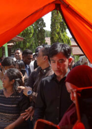 Gibran Apresiasi Keterlibatan Mahasiswa Tangani Korban Gempa di NTT