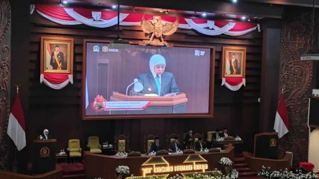 Khofifah Tegaskan Perubahan APBD Jatim 2026 Fokus Pemenuhan Mandatory Spending